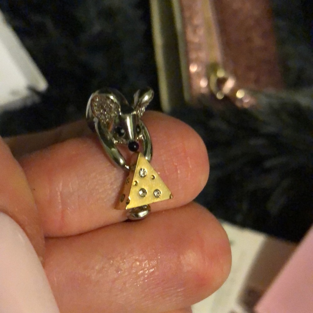 Kate Spade Year of the Rat Ring 🐭 🧀 - Picture 6 of 7